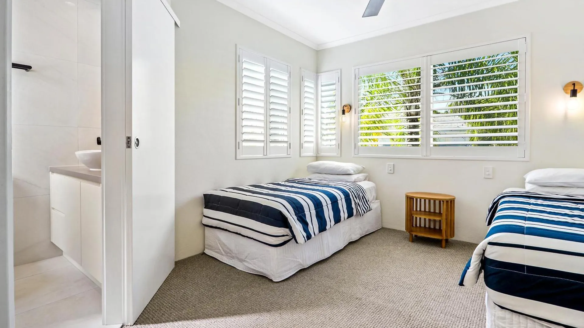 Noosa Riverfront Apartment Unit 7 Noosaville