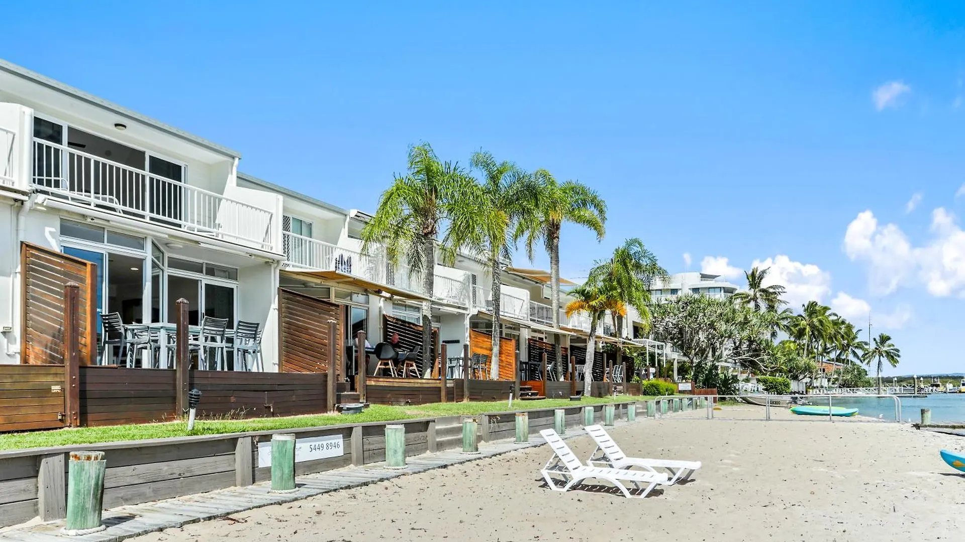 Noosa Riverfront Apartment Unit 7 Noosaville 0*,